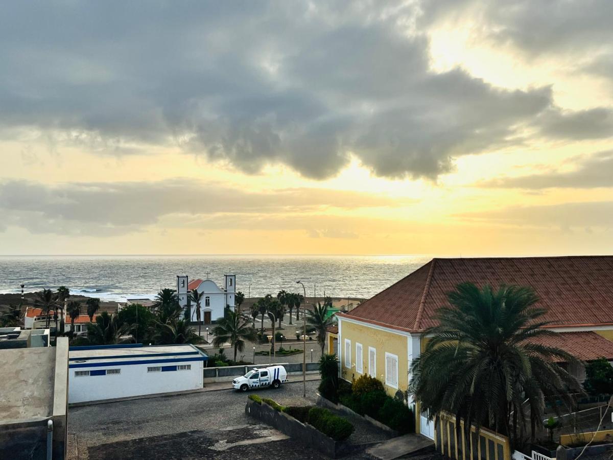 ポンタ・ド・ソル Casa Bb&Djassi Bed & Breakfast エクステリア 写真